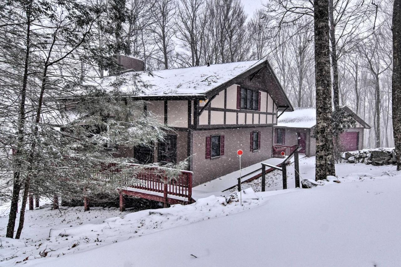 Beech Mountain Cabin Retreat With Hot Tub And Views! Экстерьер фото
